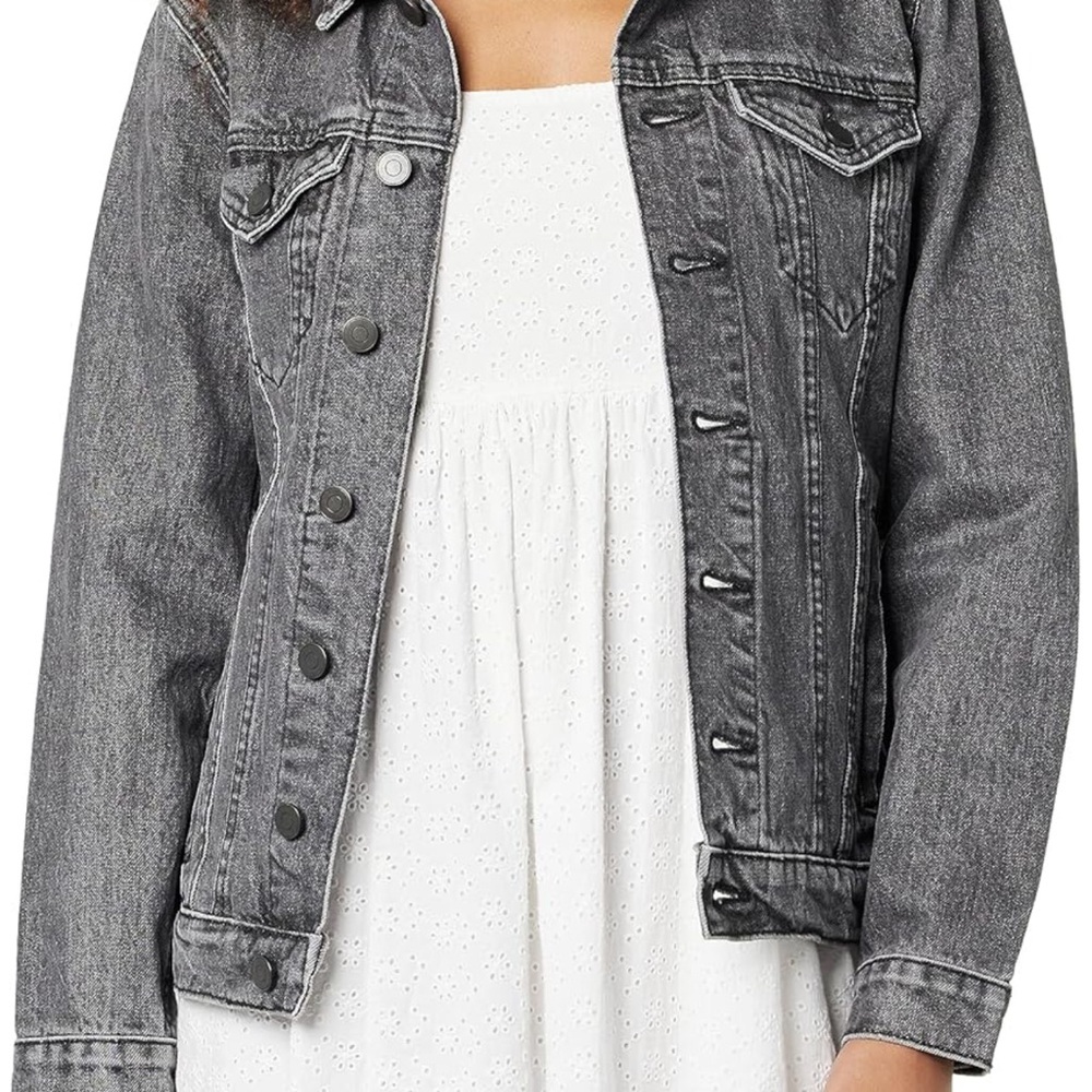 The Drop Women's Zain Elongated black Denim Jacket